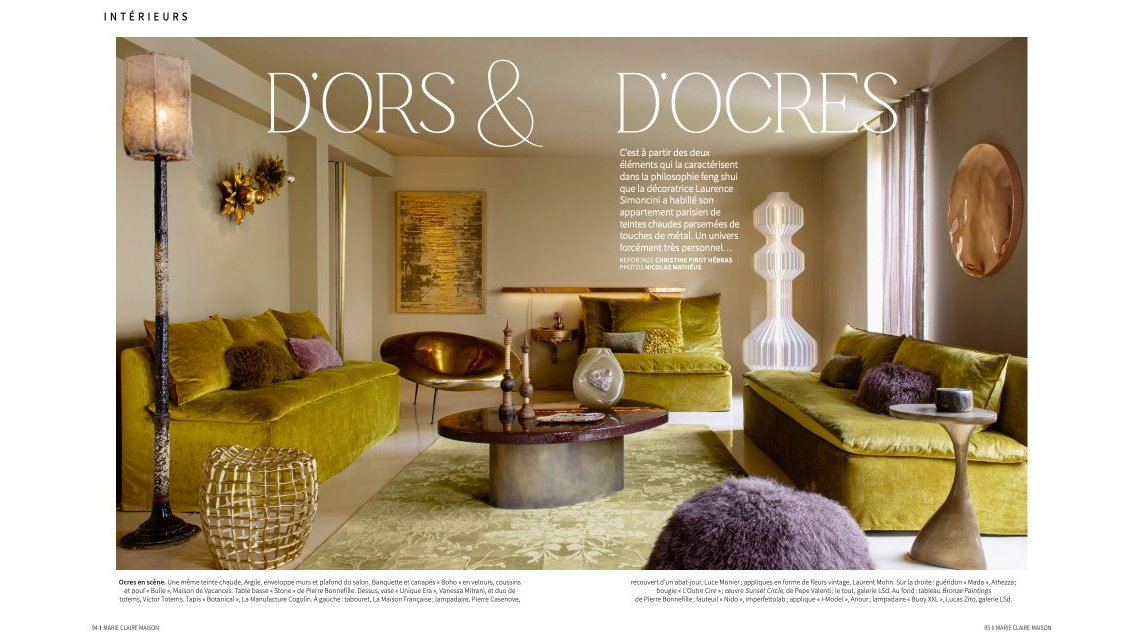 Article Living Etc – Maille métallique inox et design intérieur contemporain - <p>Page de la revue Living Etc mettant en lumière un projet d’architecture intérieure intégrant la maille métallique inox comme matière décorative. Le métal dialogue avec la lumière et les textures pour créer une ambiance chaleureuse et contemporaine.</p>